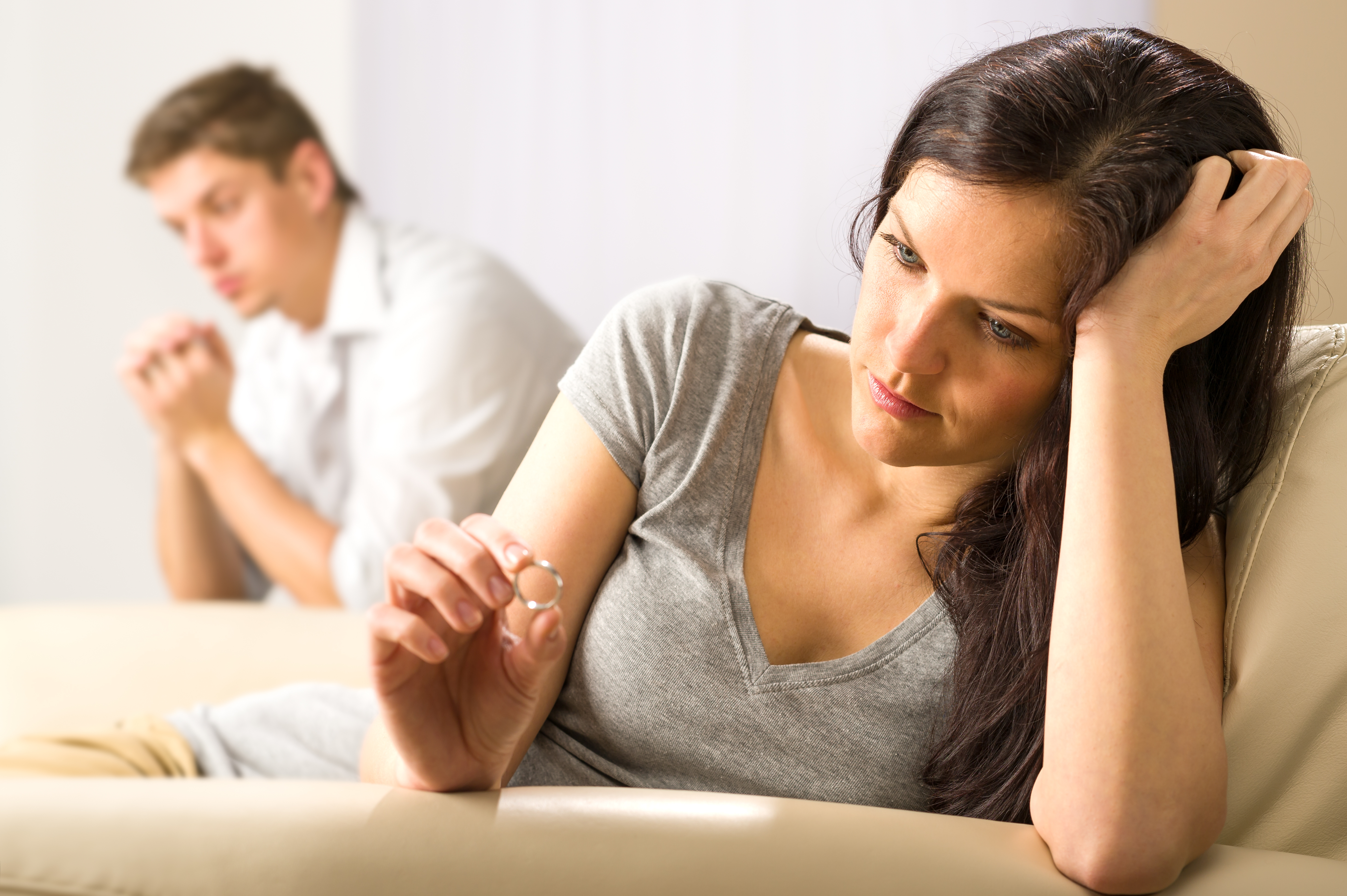 Top 6 Questions You Can Ask Your Divorce Lawyer